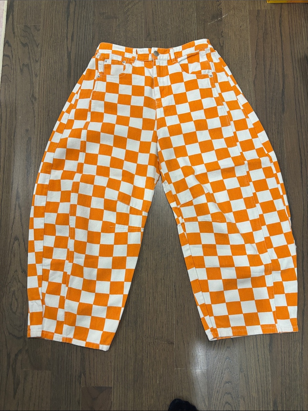 Orange and white checkered barrel jeans